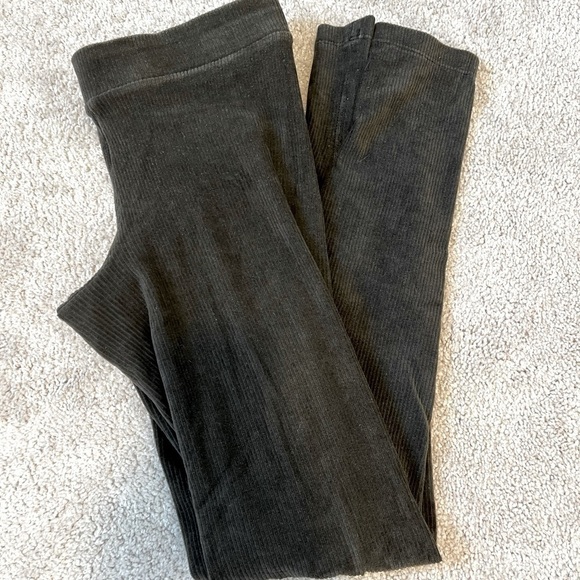 𝅺vince Women’s Brown Corduroy Leggings Size Medium - Picture 1 of 12